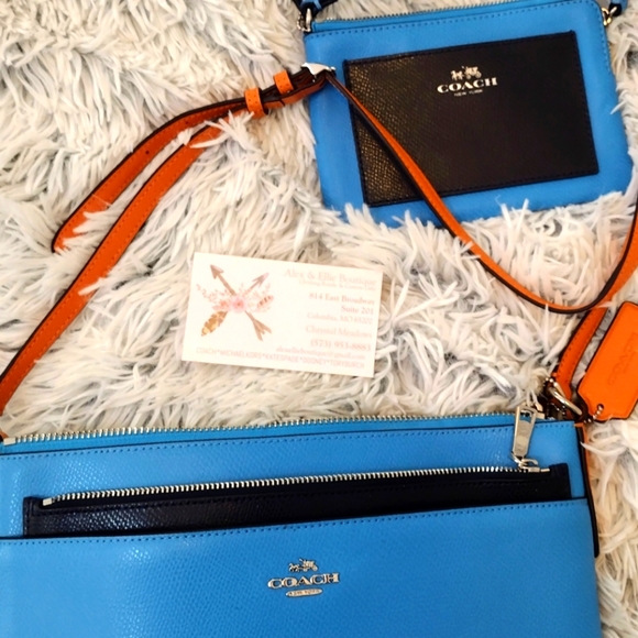 Coach Handbags - Coach 3pc File crossbody set